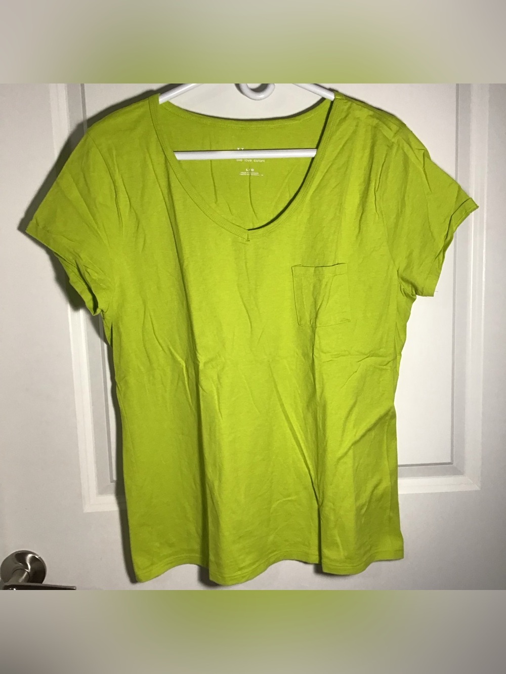 Hanes Women's Lime Green V-Neck Pocket Tee L